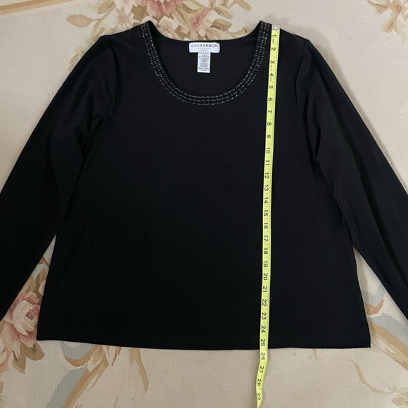 Elegant jet black jeweled neckline top by Sag Harbor size 1X - Picture 4 of 8